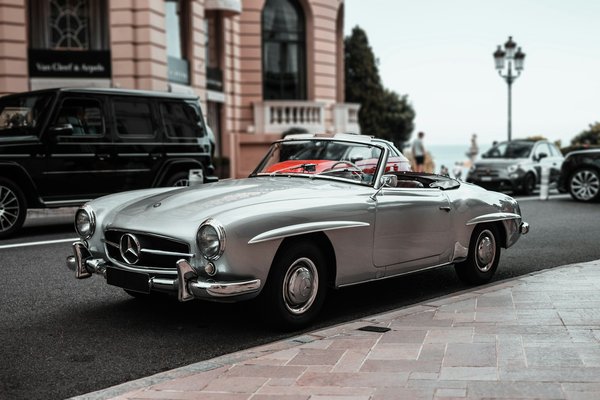 Les voitures mythiques du cinéma